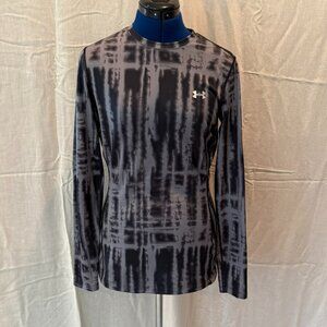 Under Armor Long Sleeve fitted shirt - Medium